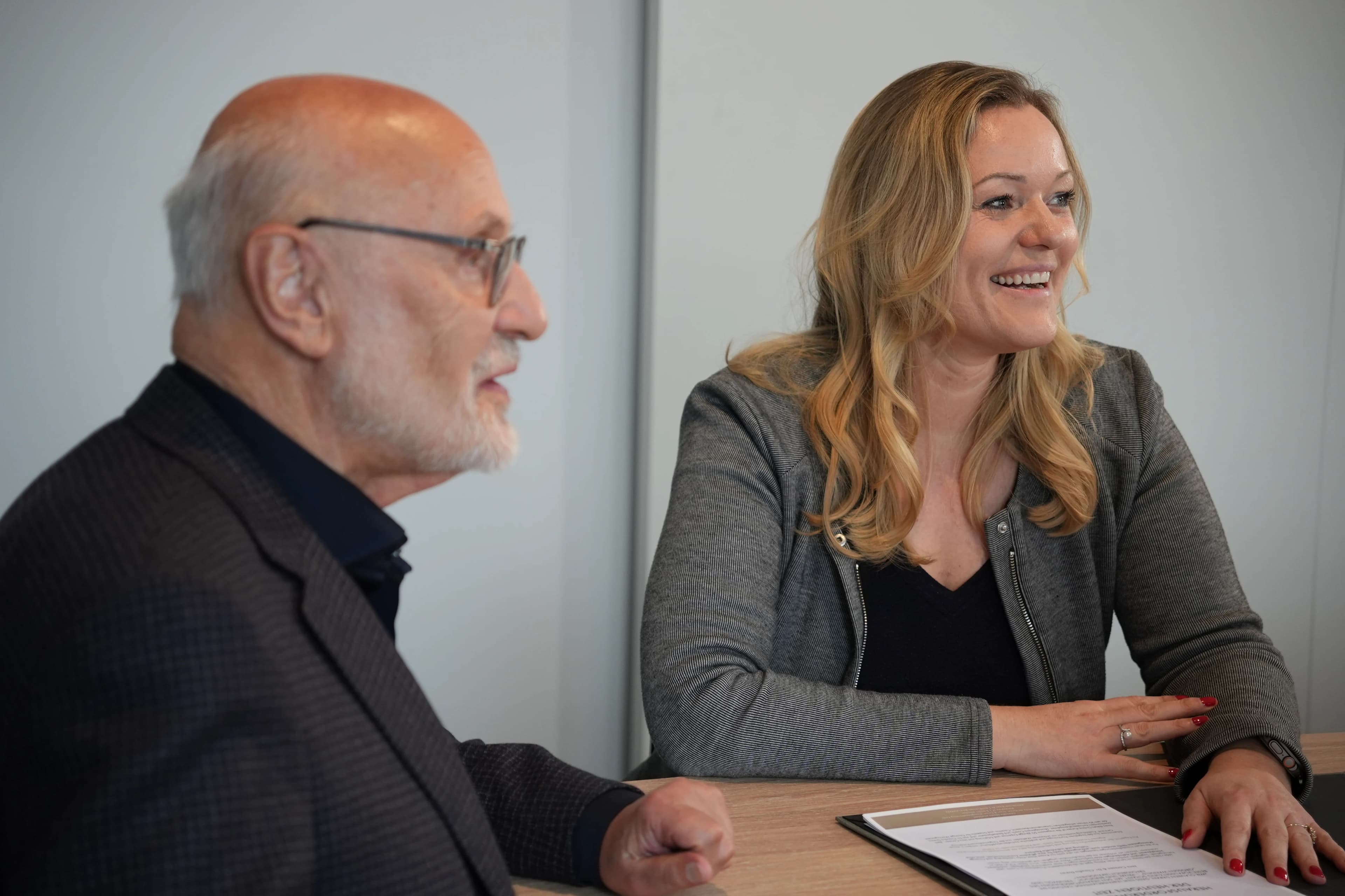 Dr. Claudia Drews und Jens Corssen im Gespräch